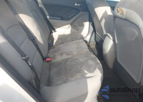 2015 Kia Forte Lx z USA, uszkodzony, nr VIN KNAFK4A61F5418025